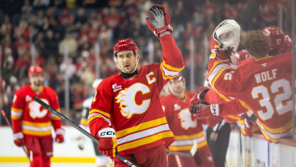 Backlund leder Flames till seger