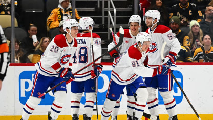 Slafkovský nabil Kapanenovi 