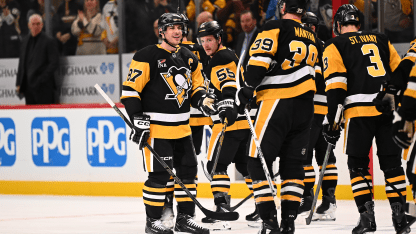 crosby_teammates_122225